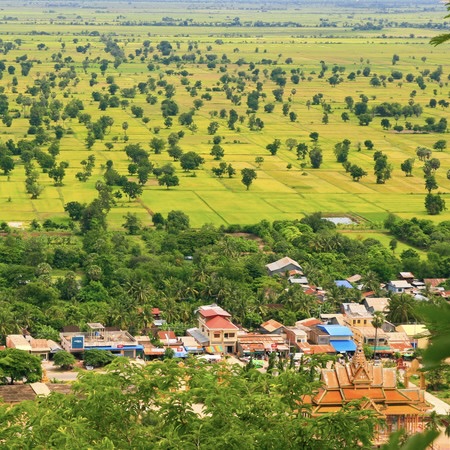 Peregrine-Adventures-cambodia_battambang_village-countryside