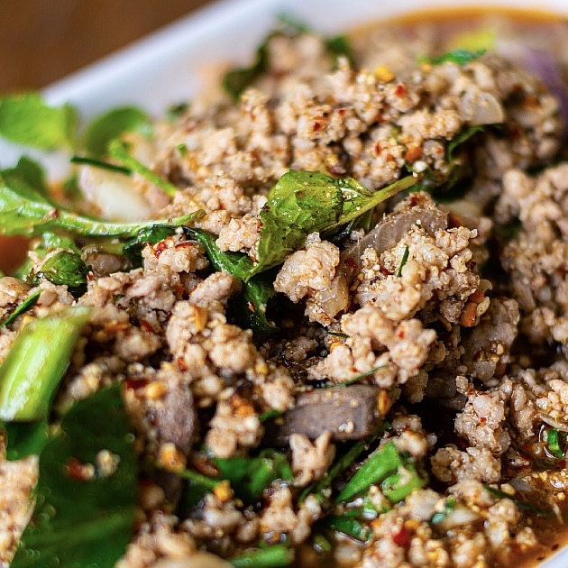 3b718eb23b79438f9b3fdeb27a5d6dfb_What_Is_Larb_The_Unsung_Hero_Of_Thailands_Isan_Cuisine__(1)