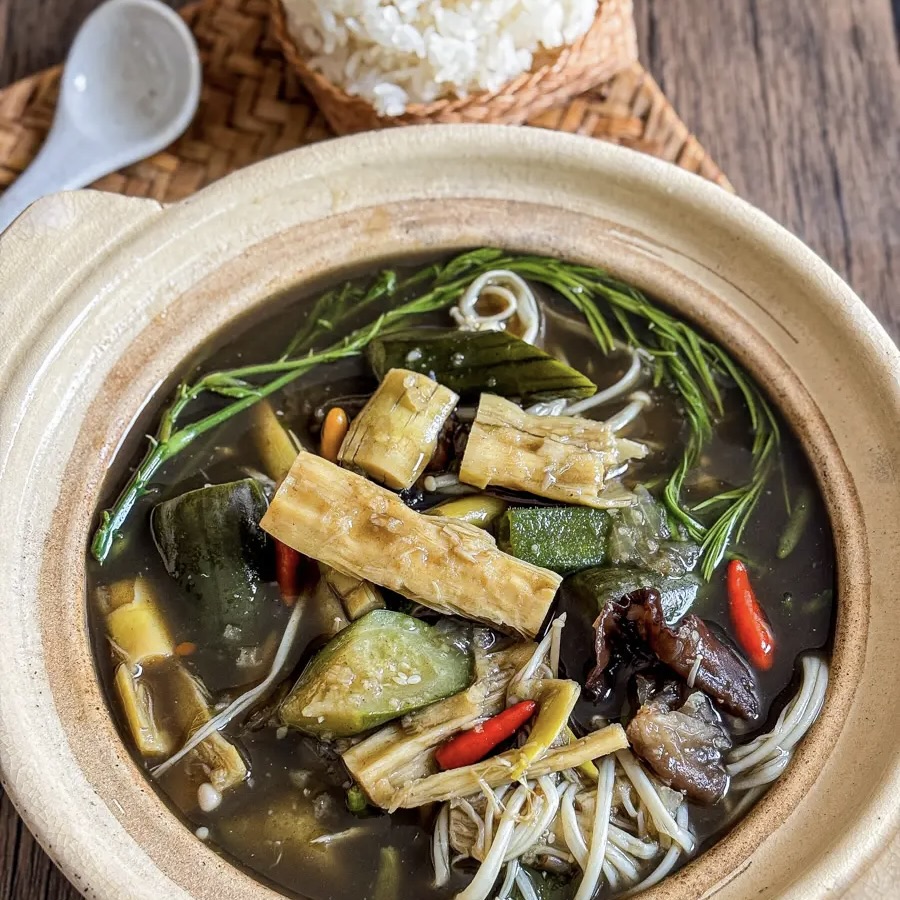 thai-bamboo-soup